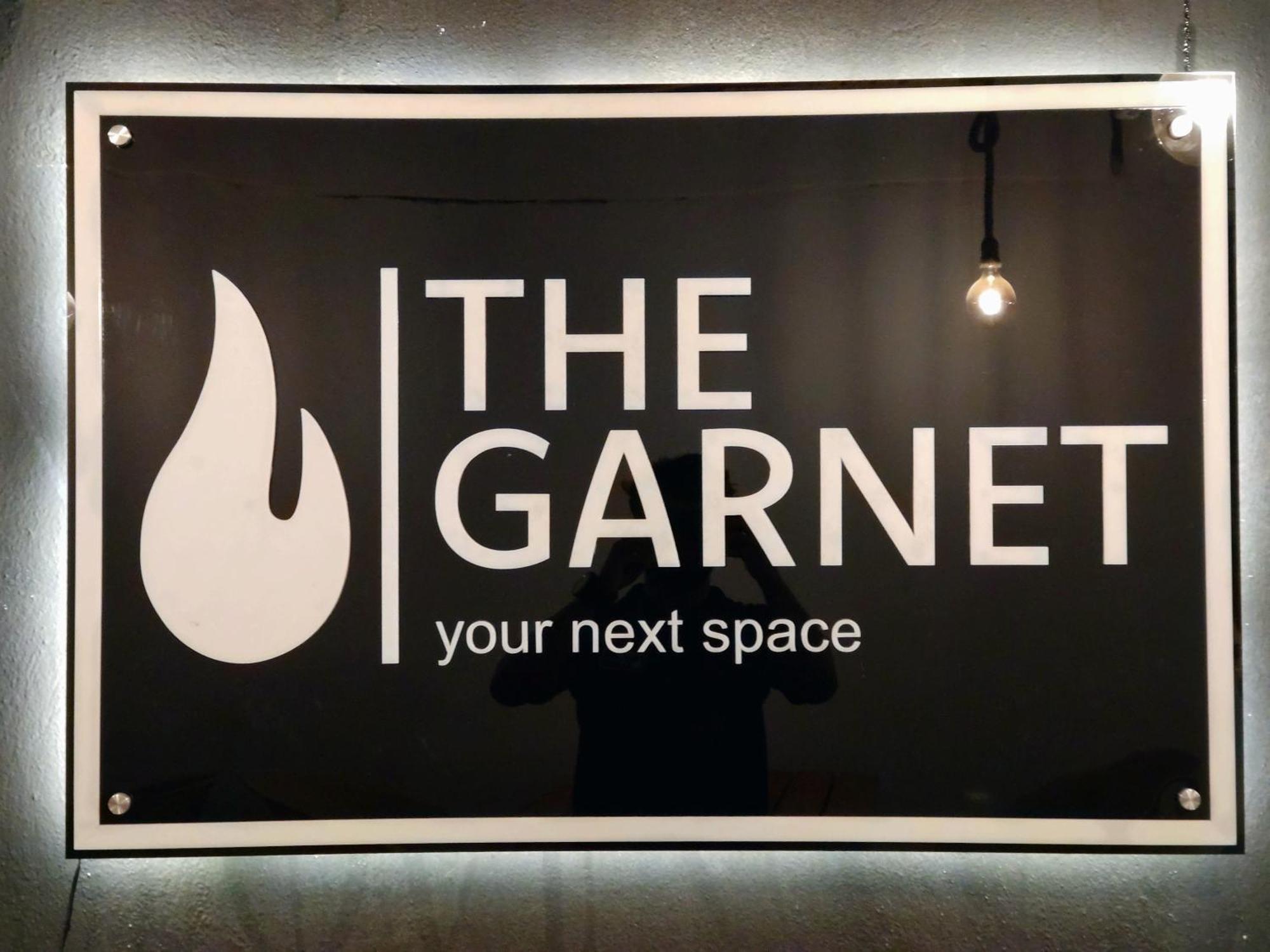 The Garnet Mirissa Hotel Exterior photo